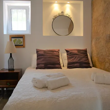 Santa Marta Vintage Design I By Homing Lisboa